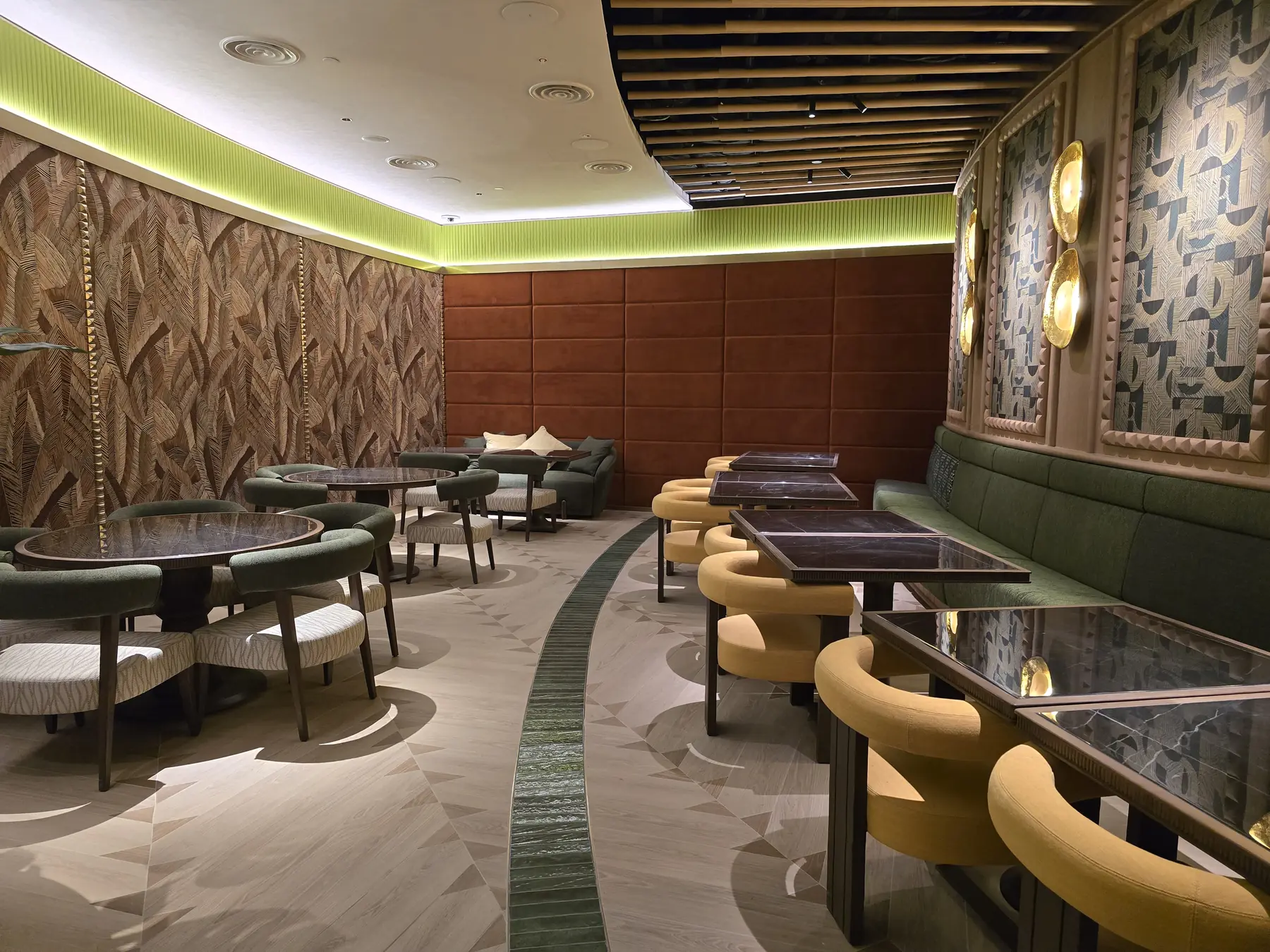 Restaurant Feature Wall